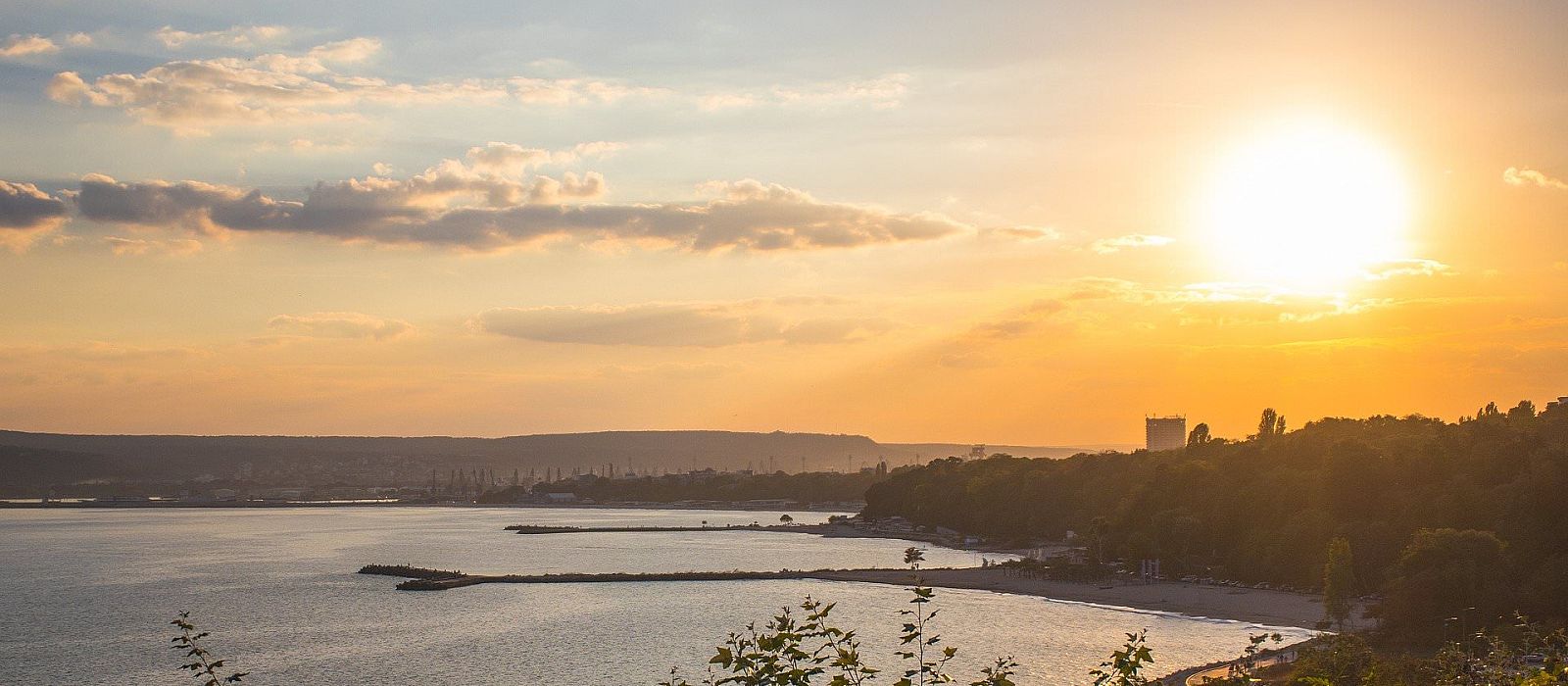 Intro Bild zum Zielort:  Warna