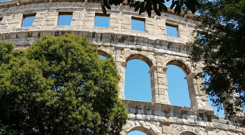 Pula Reiseziel Foto